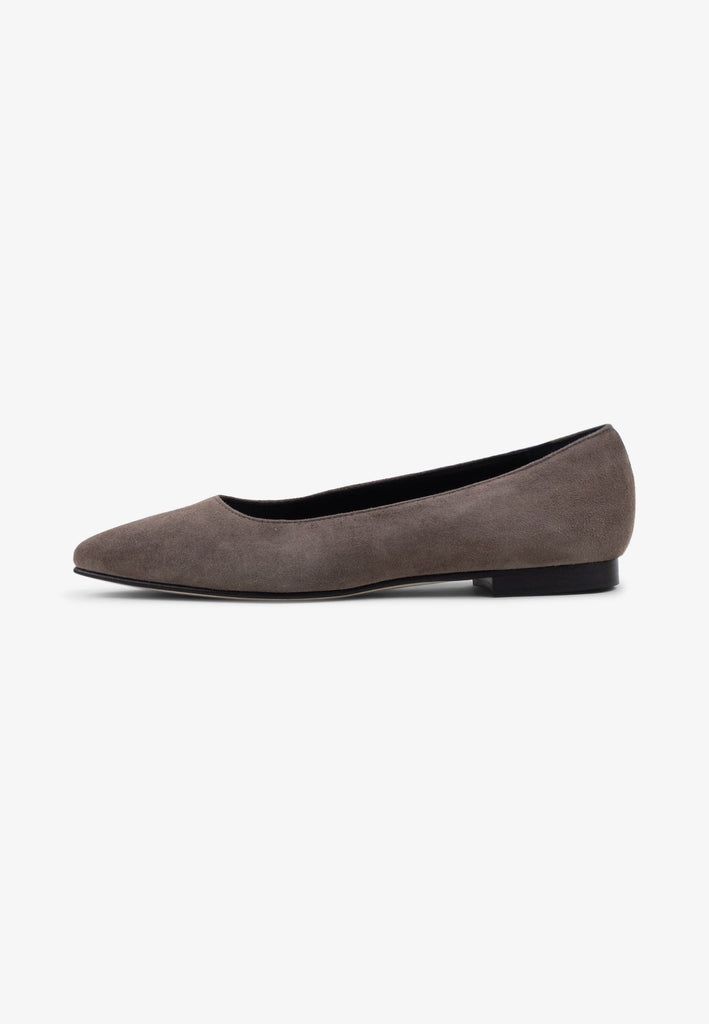 Dalia Shoes-Suede Leather